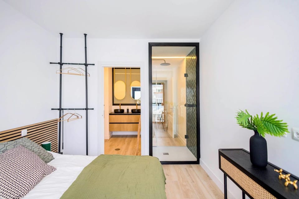 3BR Portview Luxury Penthouse & Terrace House in Las Palmas de Gran Canaria