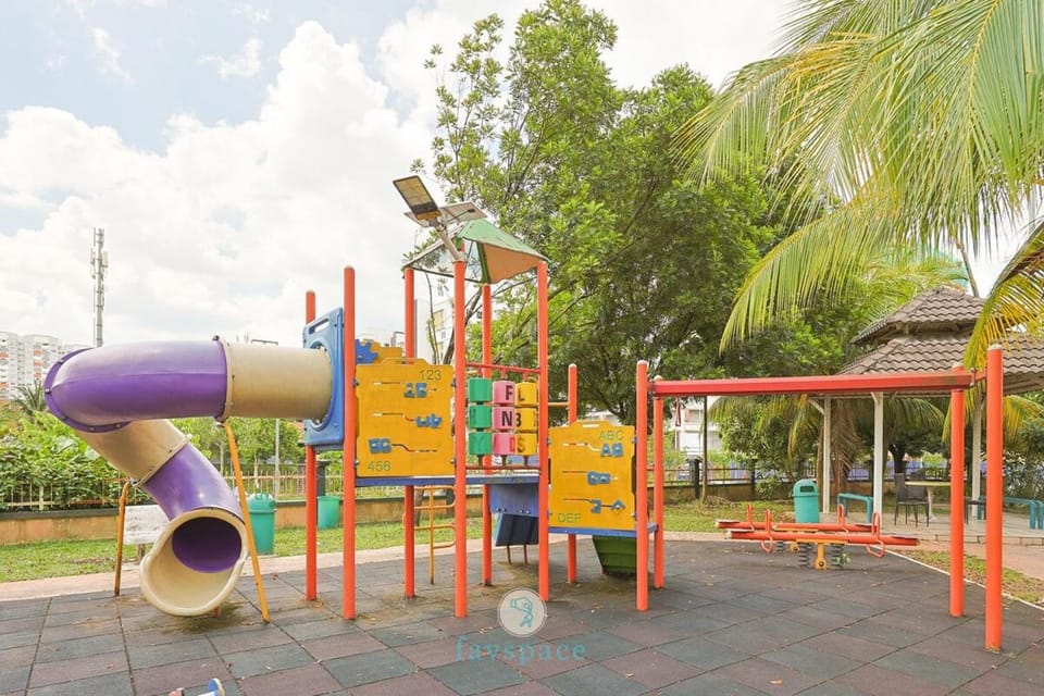 Kajang - 3B2B 6 Pax - Free Netflix - 5 min to UKM Apartment in Negeri Sembilan, Malaysia
