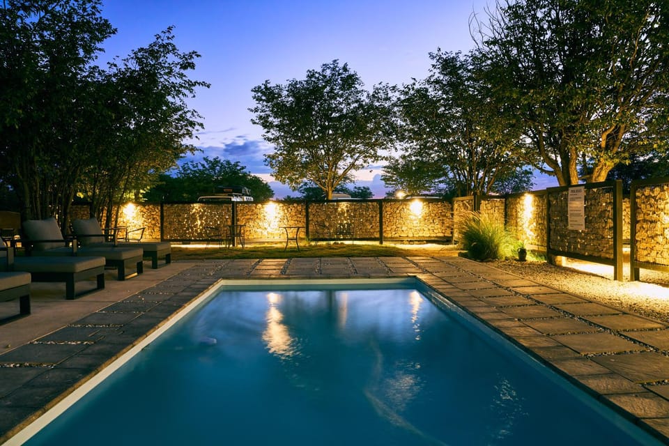 Pool view, Swimming pool, Swimming pool
