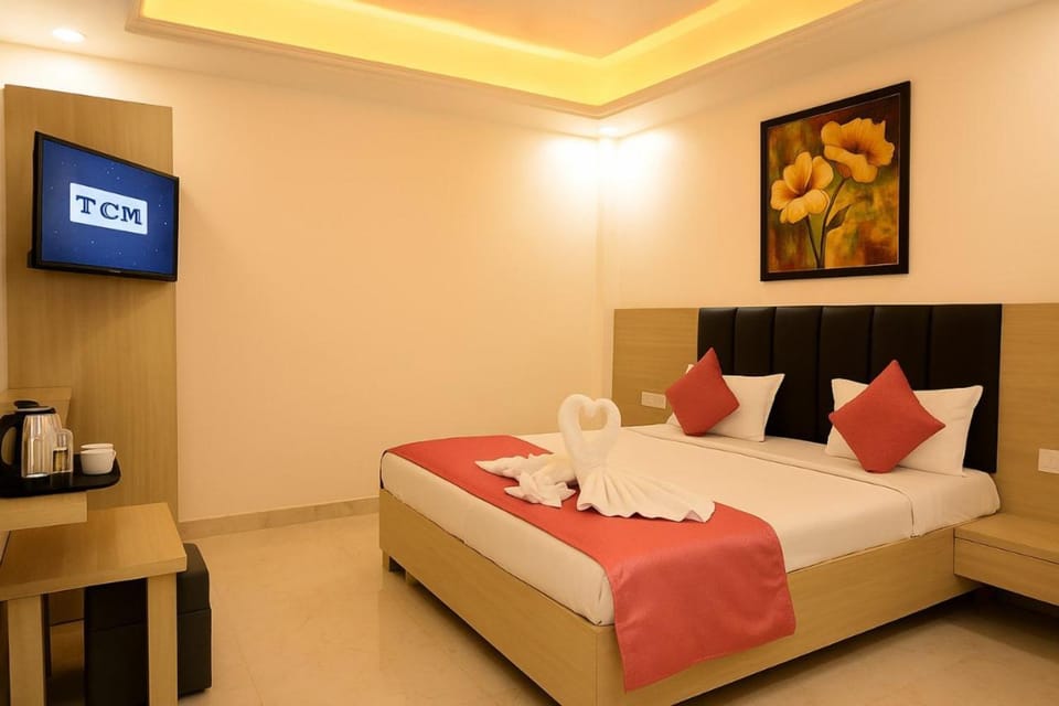 Bed, TV and multimedia, Kitchen or kitchenette, Photo of the whole room, Bedroom, towels