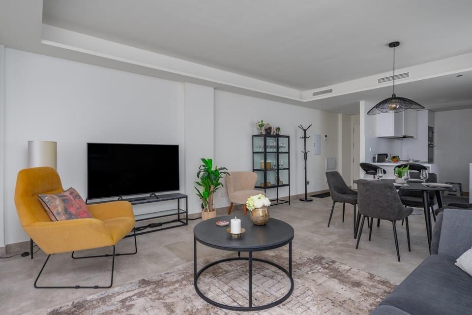 Lica Infinity Collection Penthouse Altana Apartment in Estepona