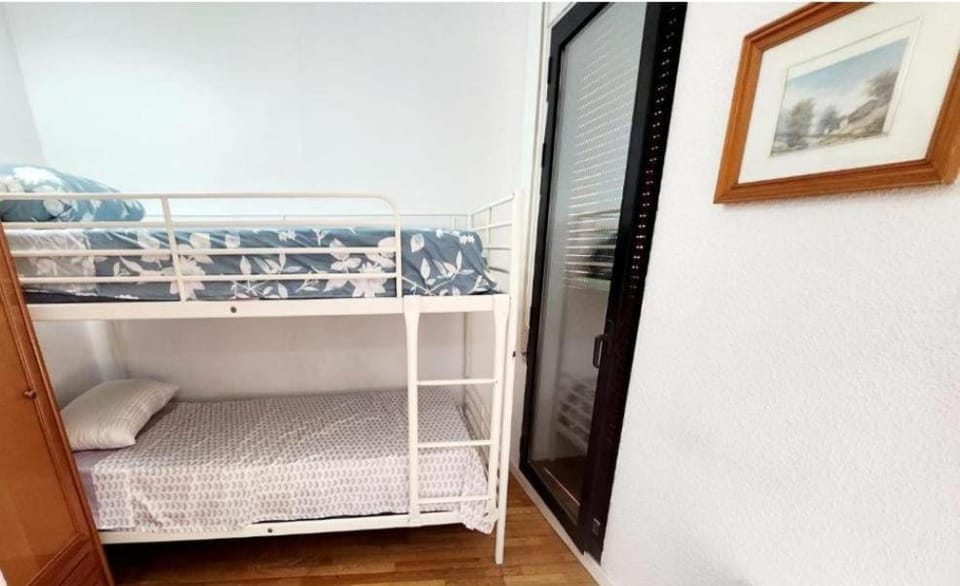 Estancia Aaron Vallecas Bed and Breakfast in Madrid
