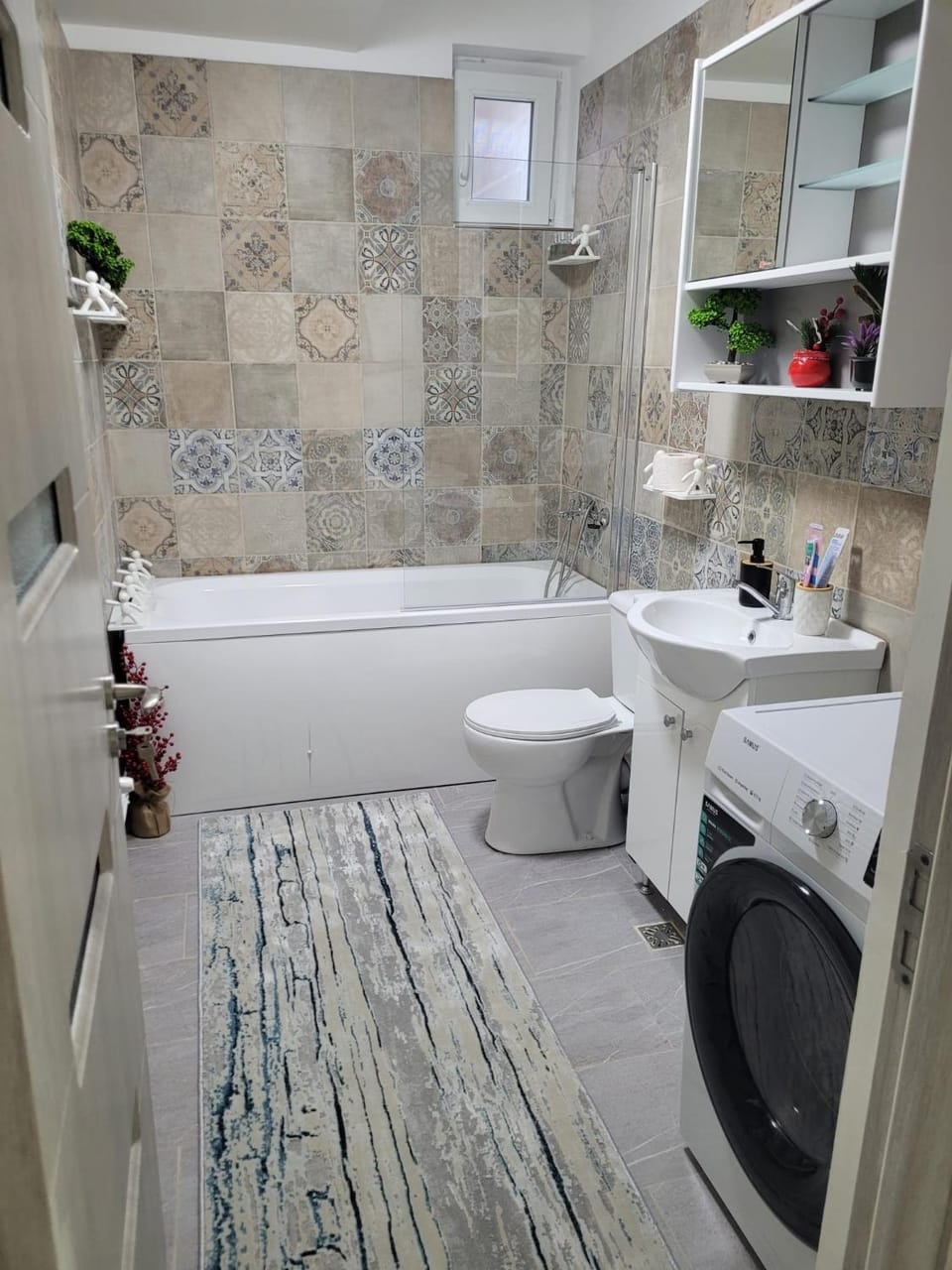 Nico Studio Apartment in Craiova