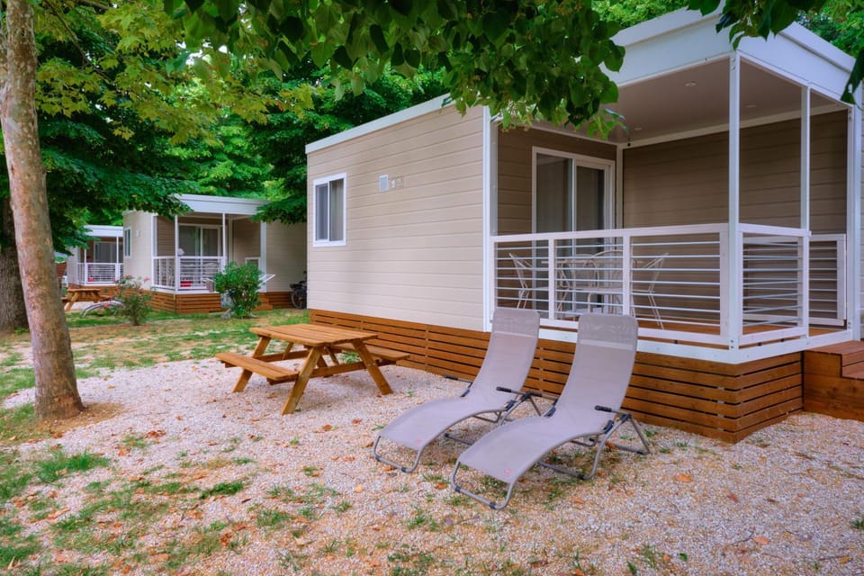 Camping Trasimeno Campground/ 
RV Resort in Umbria