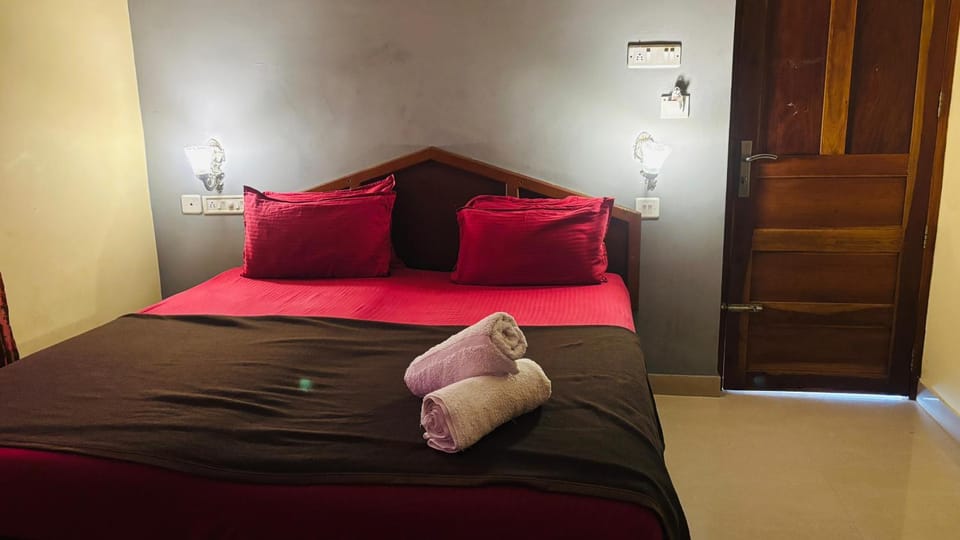 Bed, Photo of the whole room