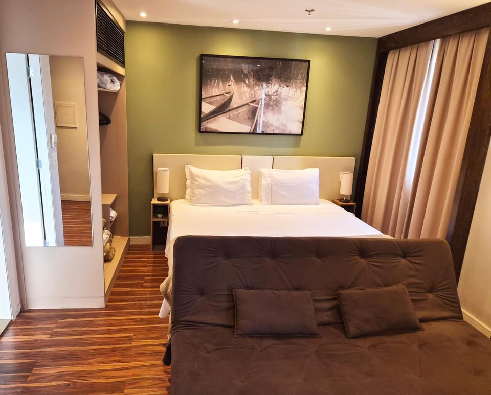 Bedroom, wardrobe