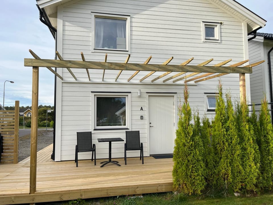 Large villa with a hot tub and BBQ grill Villa in Sweden