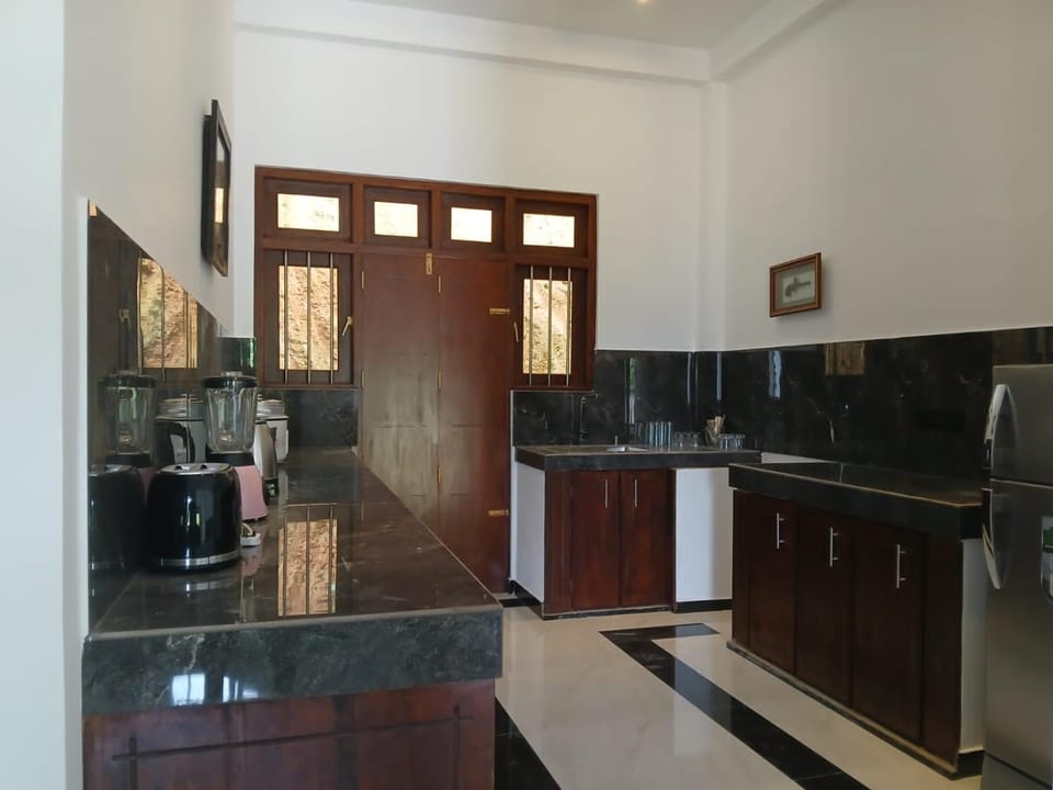 Lavender Hills Apartment in Tangalle