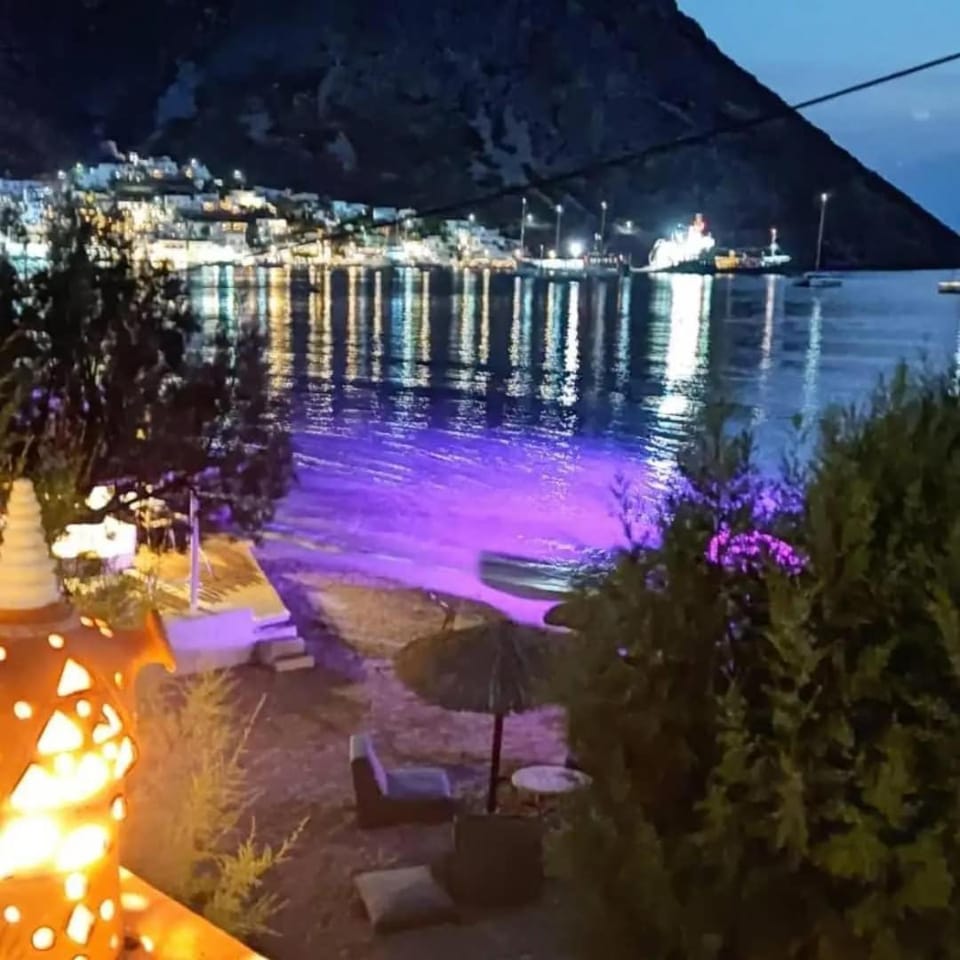Maranto home, on the beach of Sifnos! House in Milos