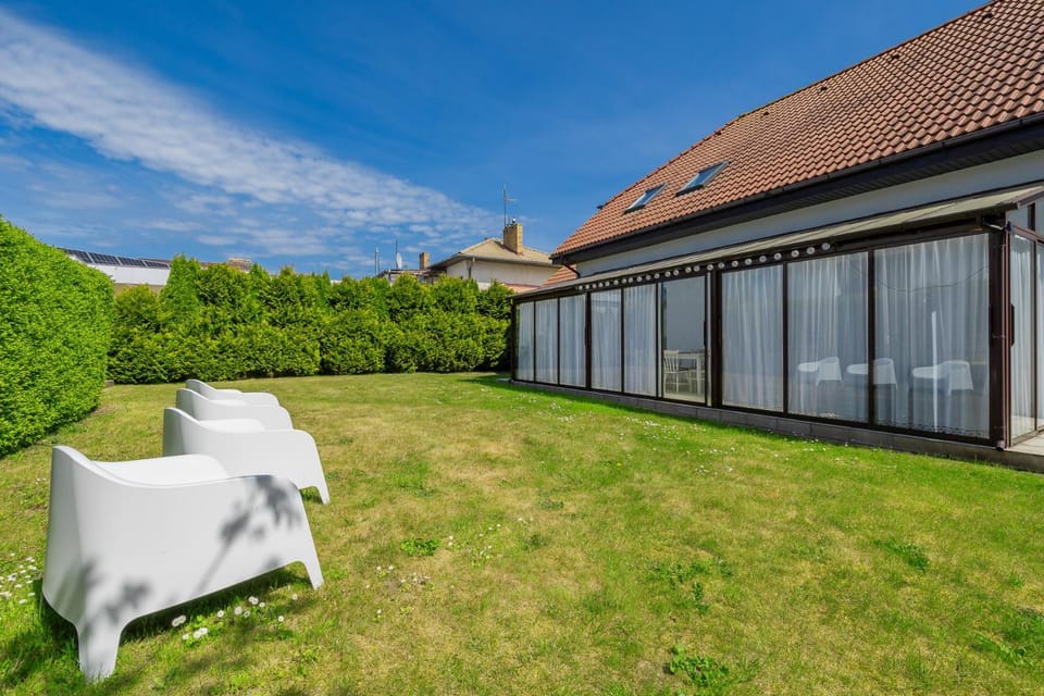 Willa Janiska - by Jantar Apartamenty Kołobrzeg House in West Pomeranian Voivodeship, Poland