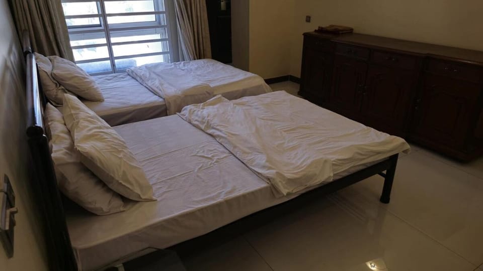 4 bedrooms furnished apartment in central Karachi Apartment in Karachi