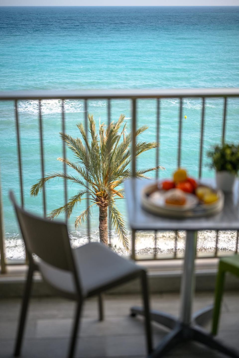 Rives d'or 2, Beautiful beachfront studio, beach access, AC Apartment in Roquebrune-Cap-Martin