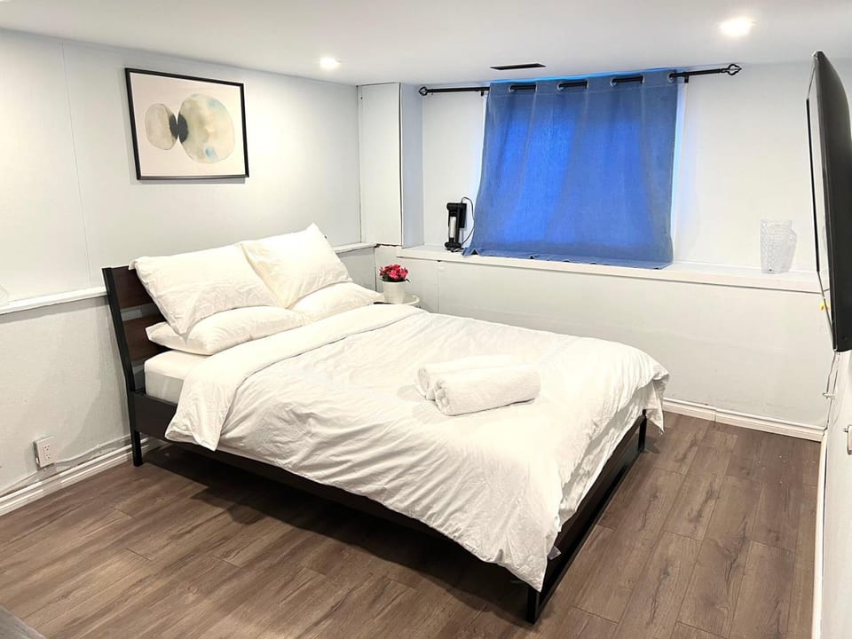 ᴮ Near UBC One separate Bedroom Vacation rental in Vancouver