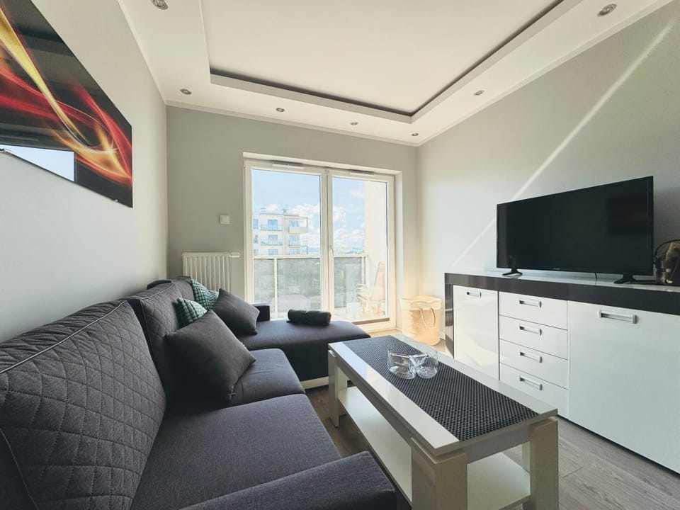 Communal lounge/ TV room, TV and multimedia, Living room, Seating area