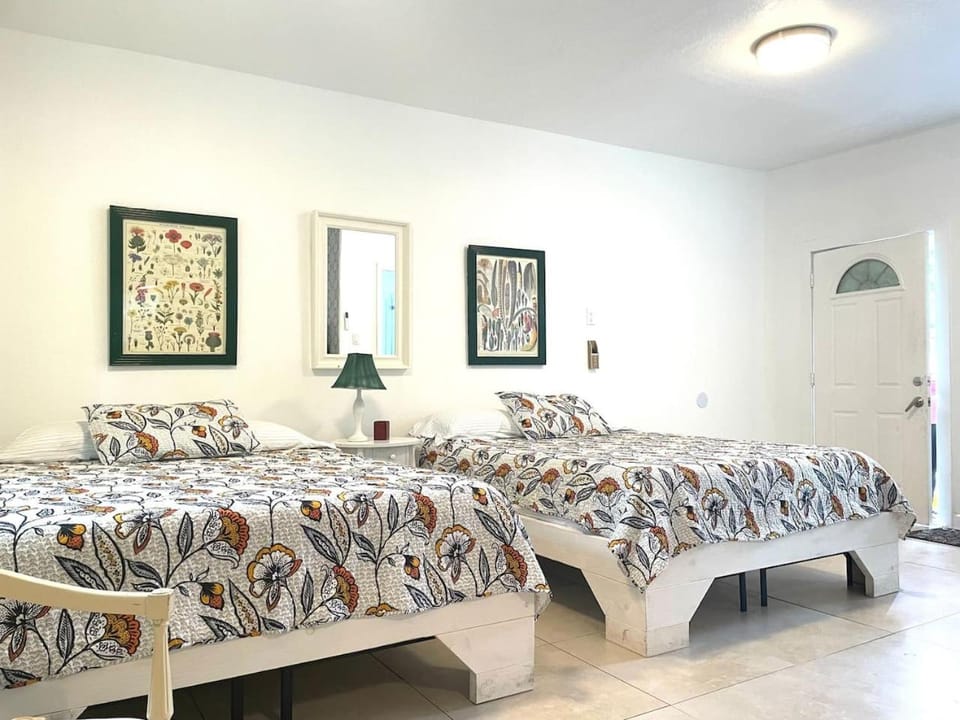 Unique Studio in Little Havana Reserved Parking Apartment in Miami