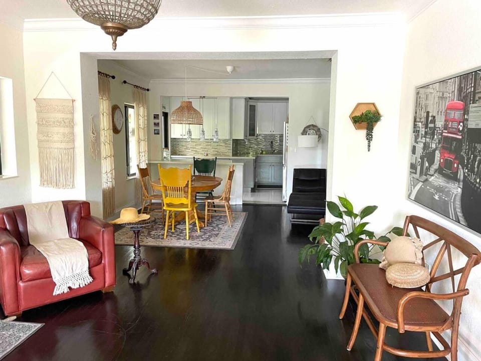 Amazing 2 Bedroom House in the Heart of Miami House in Coral Gables