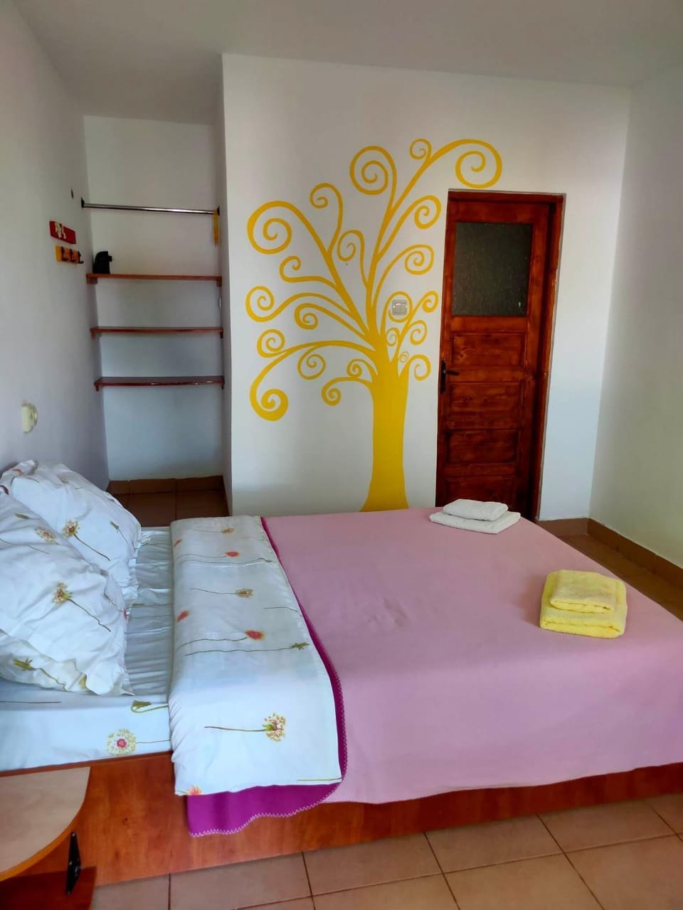 Bed, Photo of the whole room, Bedroom, towels, wardrobe
