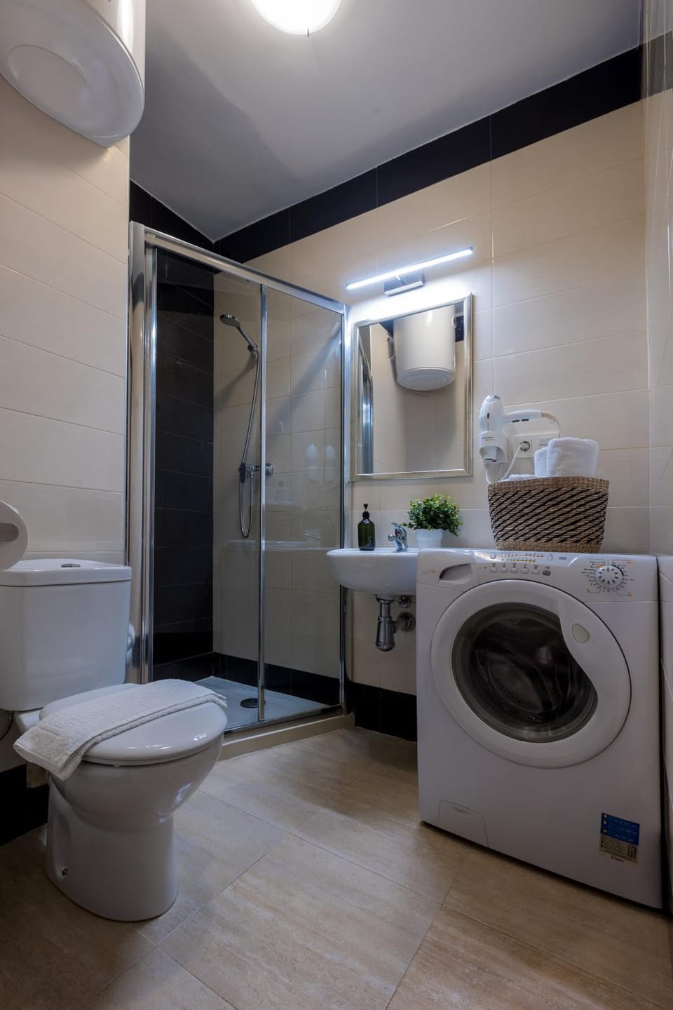 Shower, Bathroom, washing machine, dryer