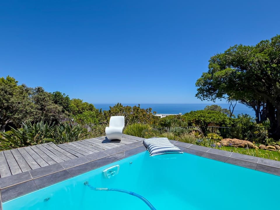 Property building, Garden, View (from property/room), View (from property/room), Balcony/Terrace, Sea view, Sea view, Swimming pool