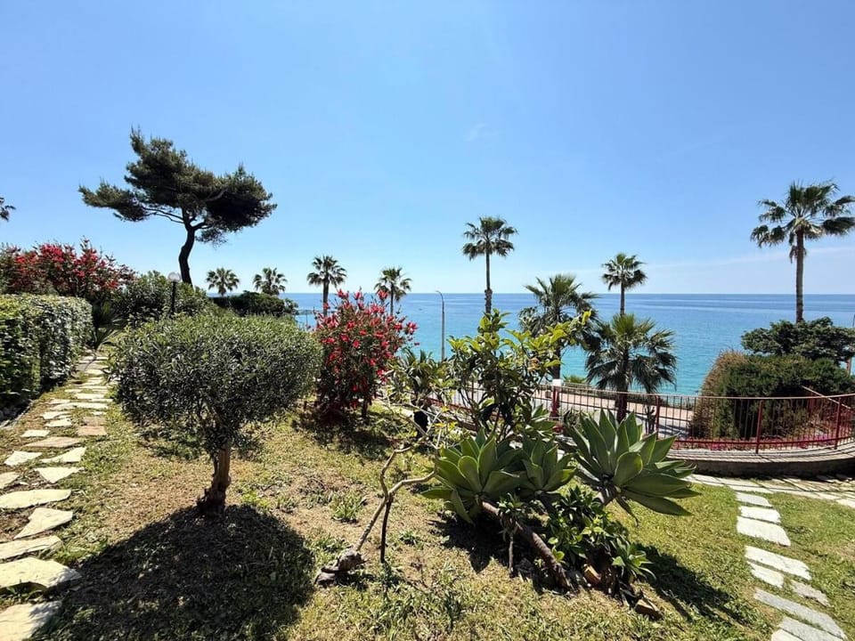 Suite Mazzini 169 - Sanremo Apartment in Sanremo