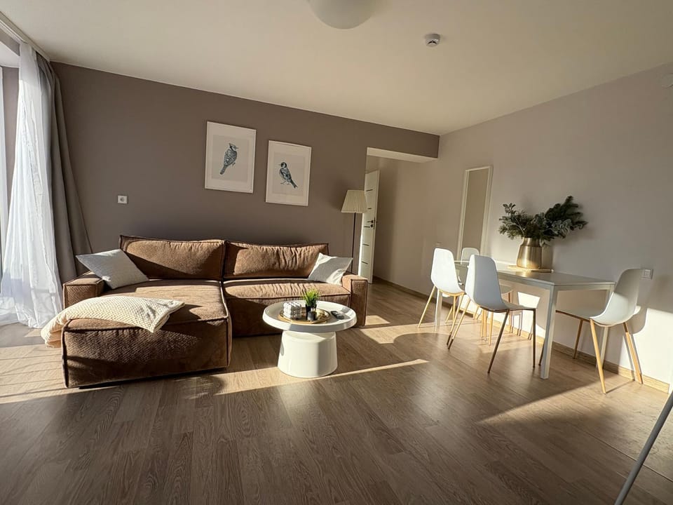 Light & Cozy Family Stay - Near Basanavičius street & Concert Hall - balcony, no22 Apartment in Palanga