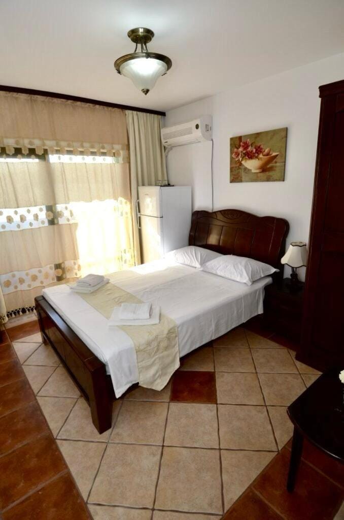 Martiniuc Smart House 2 Hotel in Constanța County