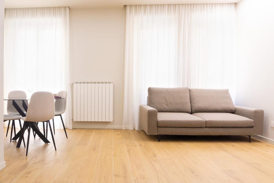 Living room, Seating area, internet