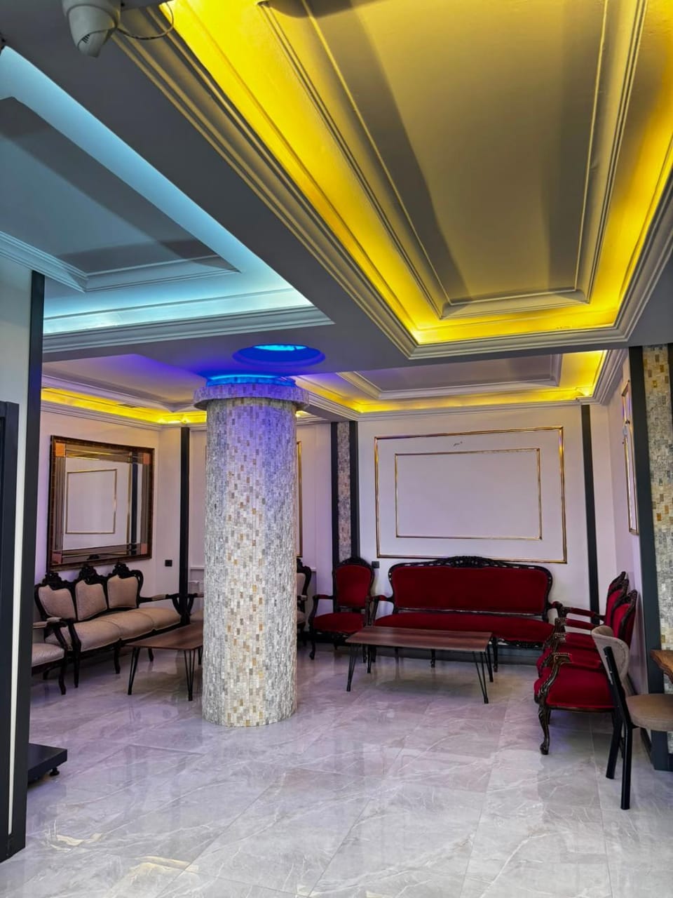 Lobby or reception, Seating area