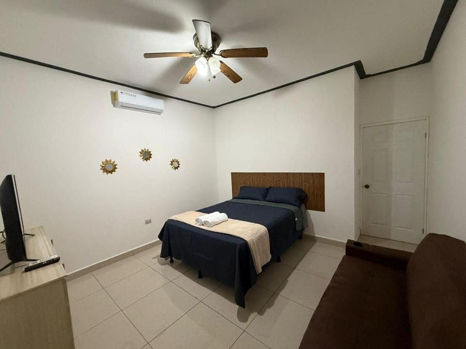 House in Santa Rosa de Copan Residencial Palmira House in Honduras