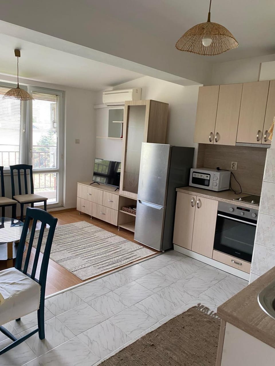 Апартамент Аксаков Apartment in Varna