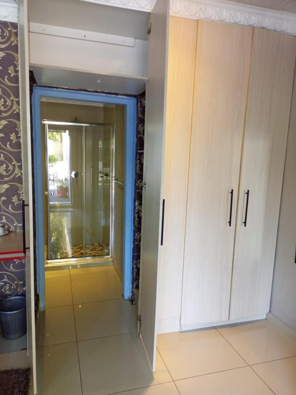 wardrobe
