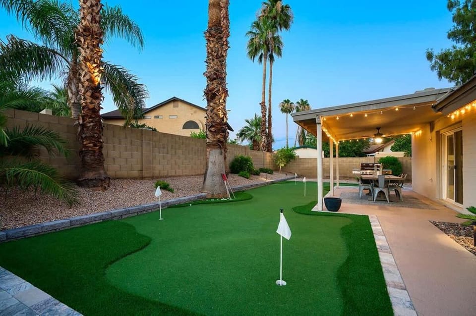 Desert Paradise House in Phoenix