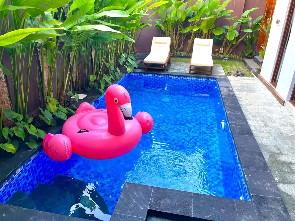 Garden view, Swimming pool