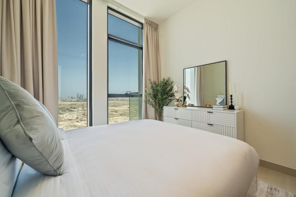Modern JVC Apartment Views of Marina Skylines Apartment in Dubai