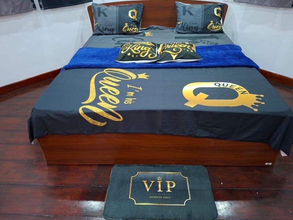 J City Holidays Inn Bed and Breakfast in Sri Lanka