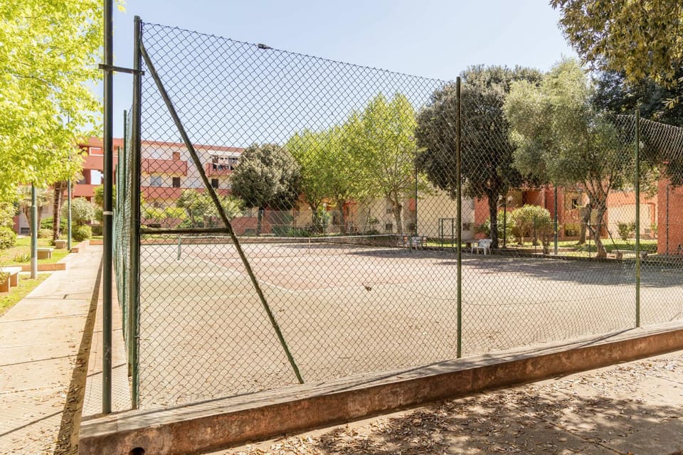 Tennis court