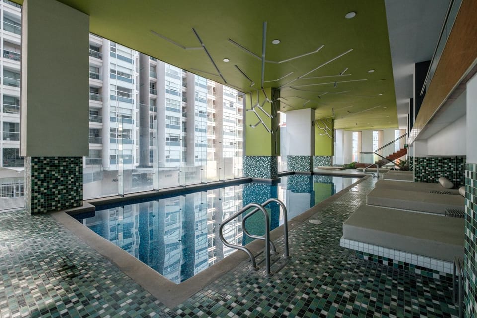 Pool view, Swimming pool, sunbed