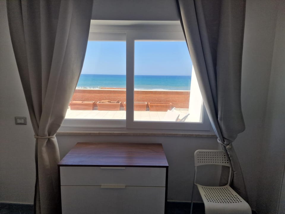 Seafront Apartment Apartment in Anzio
