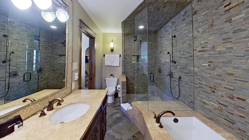 Crestwood 1113 Premier 3 Bedroom House in Snowmass Village