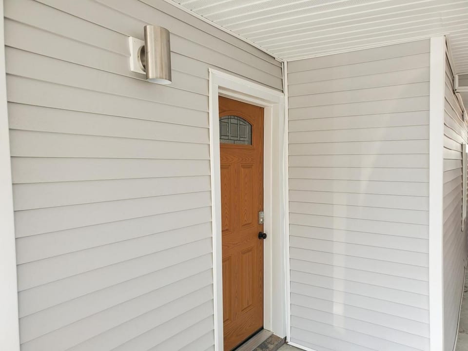 Starlite Studio- Quaint Space, Easy Walk to Trop! House in Atlantic City