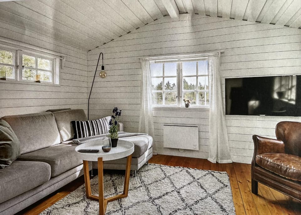 Cozy Summer Getaway House in Stockholm County