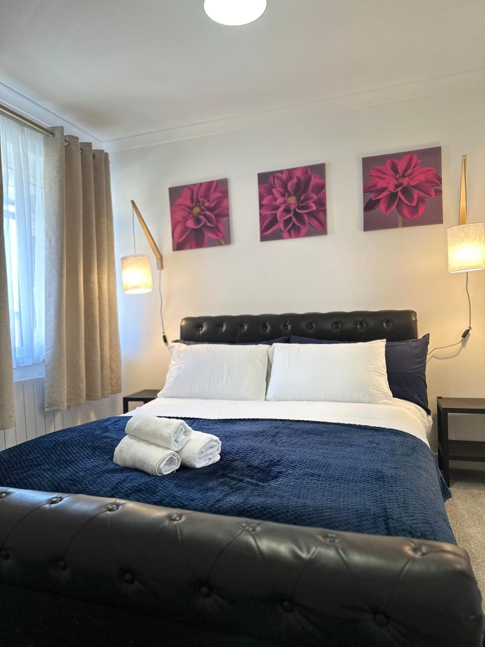 Stylish 2 Bedroom Flat Slough Apartment in Slough