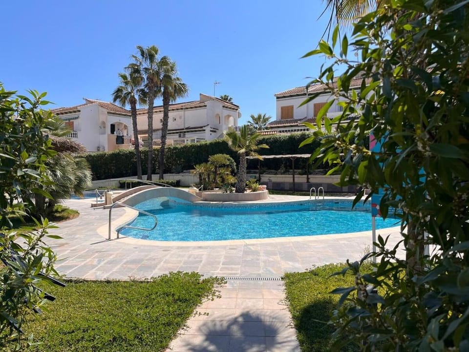 AQ-167 URB Parque Mar I Apartment in Torrevieja