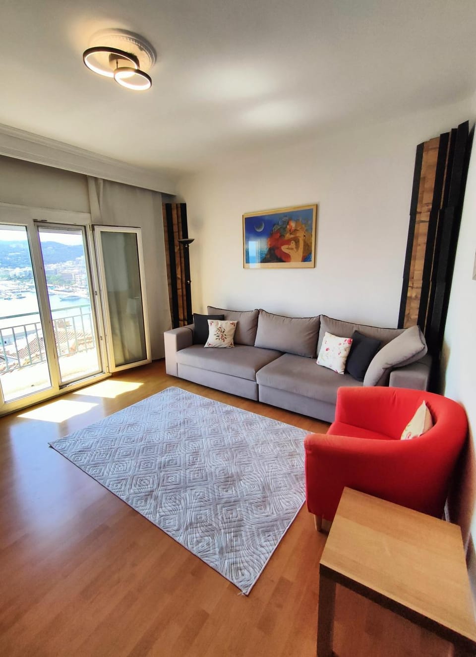 Living room, Seating area