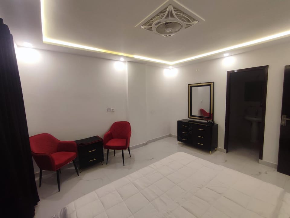 Gold Creat Heights By Billion Group Apartment in Lahore