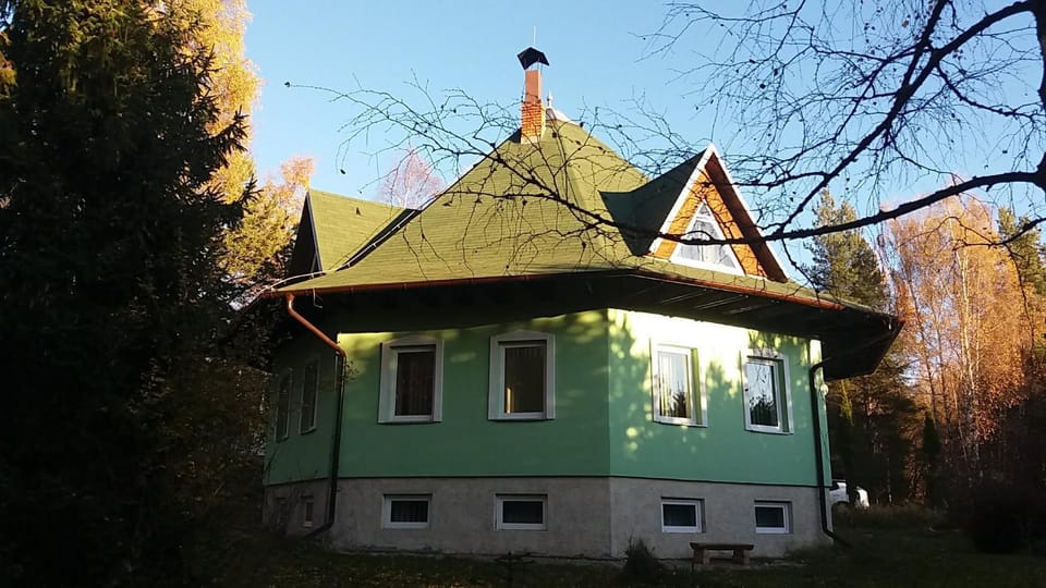 Penzion Vila Elena - štvorapartmánovy dom Apartment in Slovakia