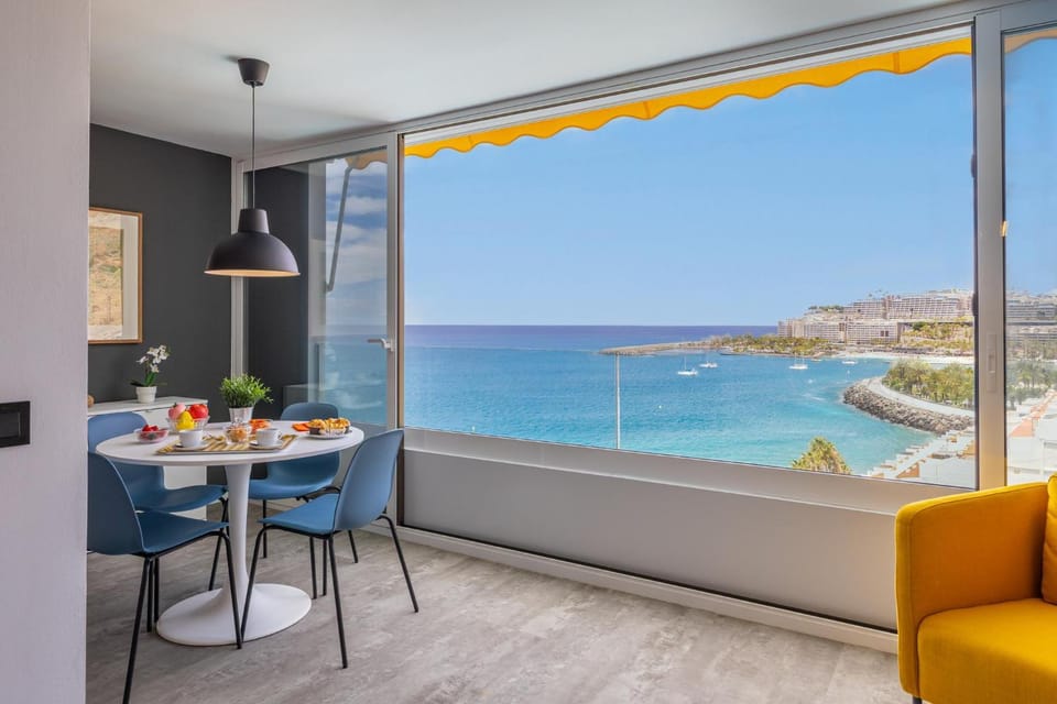 Dining area, Sea view
