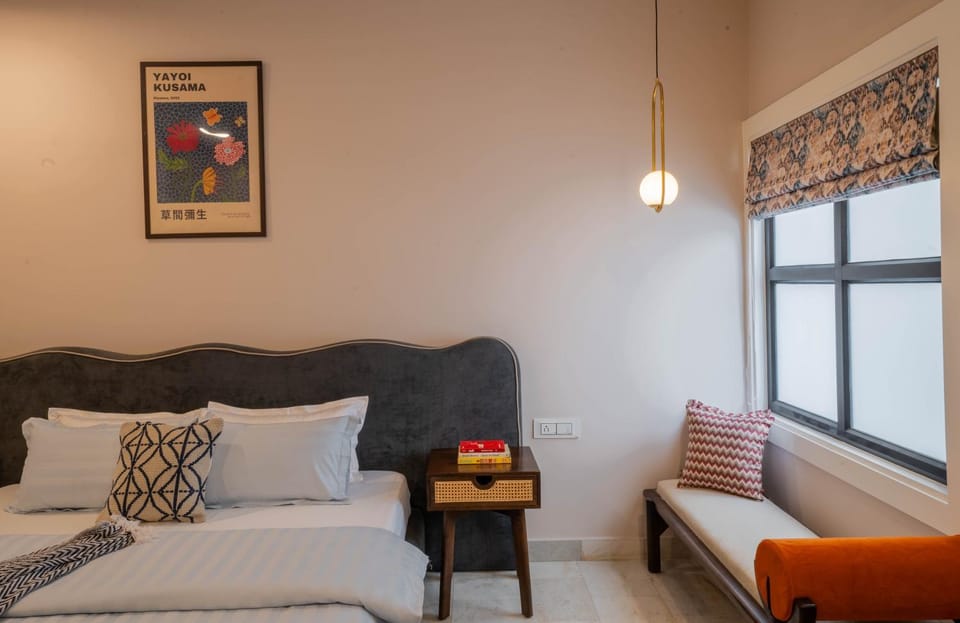 Bed, Photo of the whole room, Bedroom