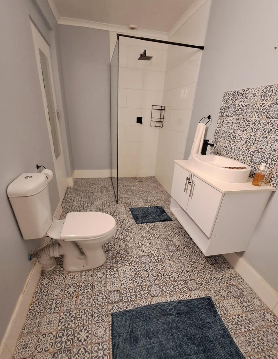 Mooiloop Self Catering Apartment in Cape Town
