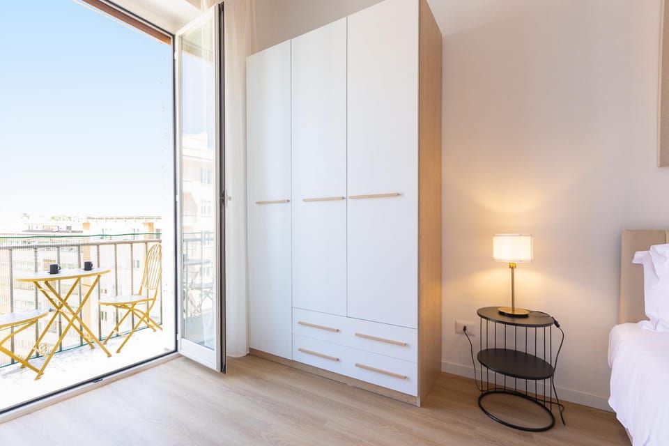Balcony/Terrace, Photo of the whole room, wardrobe